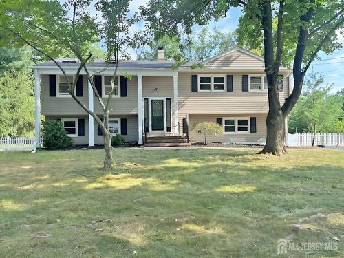 12 Ziff Ln, West Windsor, NJ, 08550-1622 | Card Image