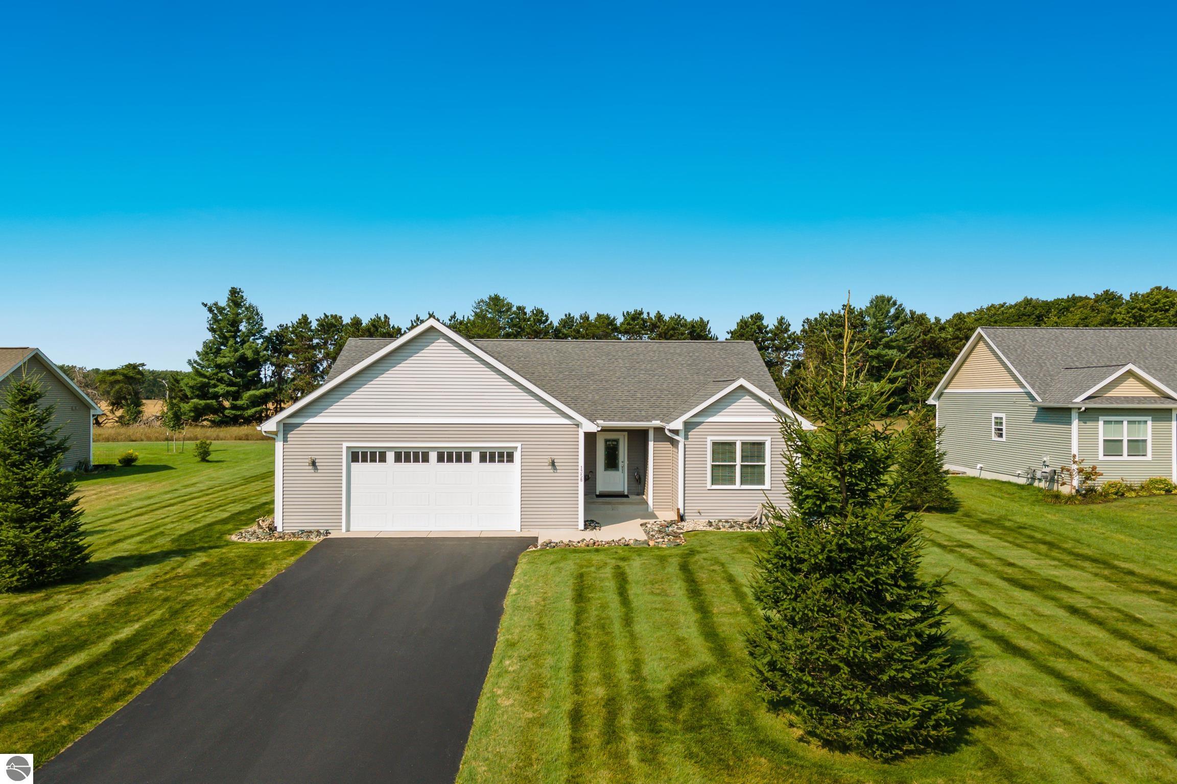 Saffron Cir, Traverse City, MI 49696