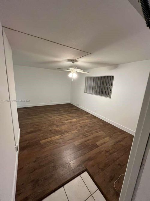 apt-2-419 Crescent Dr, Hollywood, FL, 33021-7422 | Card Image