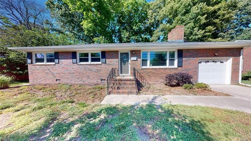 108 Parker Ave, Newport News, VA, 23606-1736 | Card Image
