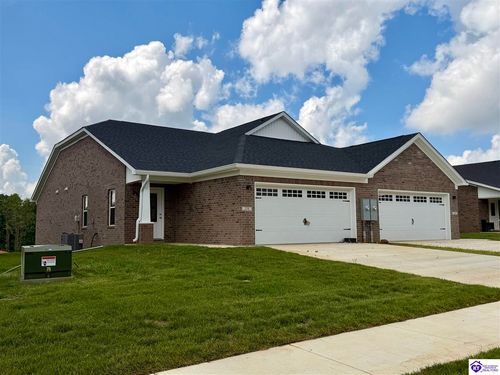 336/338 Breckinridge Circle, Vine Grove, KY, 40175 | Card Image