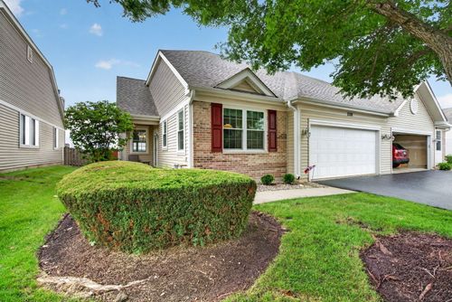 2126 Tremont Ln, Joliet, IL, 60431-7597 | Card Image