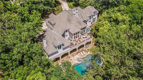425 Ne Saint Andrews Cir, Lee's Summit, MO, 64064-1321 | Card Image