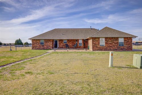 990 Sunflower Drive, Tuttle, OK, 73089 | Card Image