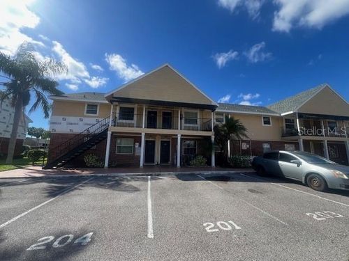 apt-201-200 Country Club Dr, LARGO, FL, 33771-2264 | Card Image
