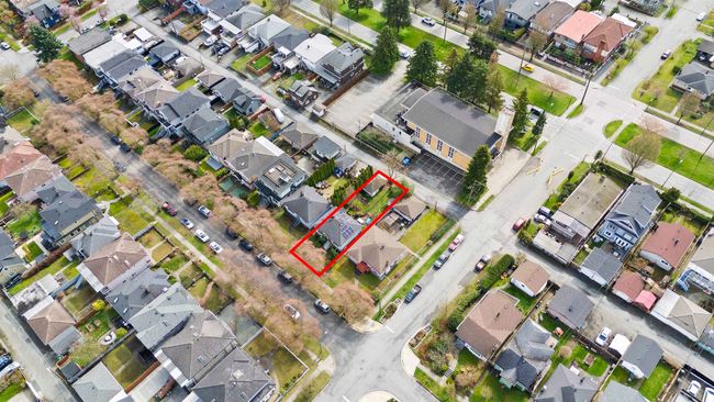 3114 Graveley St, House other with 4 bedrooms, 2 bathrooms and 1 parking in Vancouver BC | Image 37