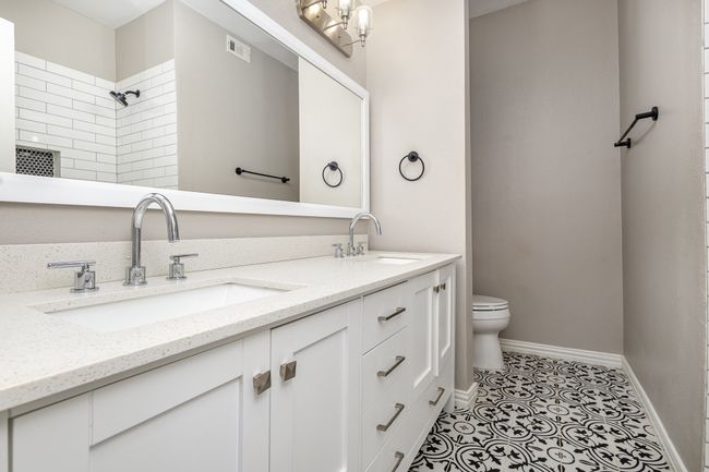 APT-22D - 5757 E University Blvd, Condo with 2 bedrooms, 2 bathrooms and null parking in Dallas TX | Image 14
