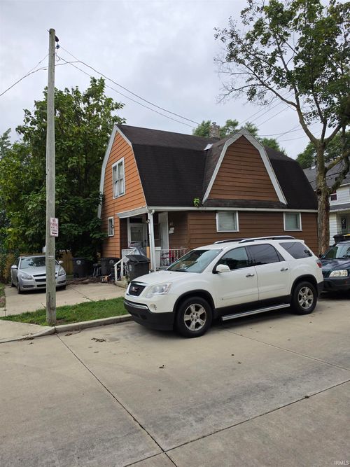 415 Huffman St, Fort Wayne, IN, 46808-3222 | Card Image