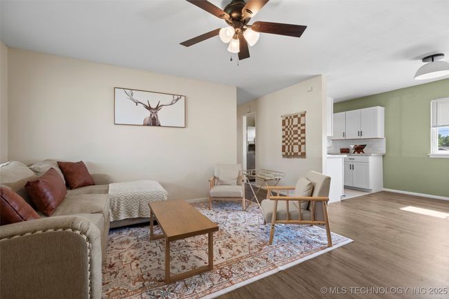 321 Elmhurst Ave, House other with 3 bedrooms, 1 bathrooms and null parking in Bartlesville OK | Image 5