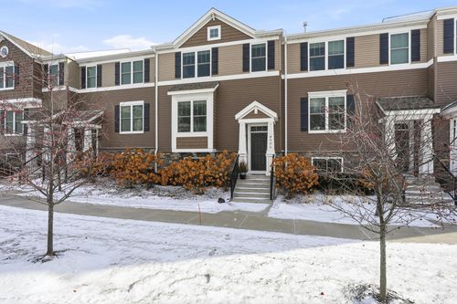 4986 93rd Ln N, Brooklyn Park, MN, 55443-2386 | Card Image