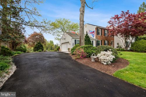 9 Still Run Dr, MICKLETON, NJ, 08056-1421 | Card Image