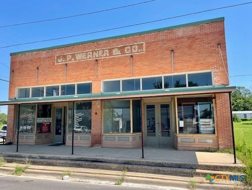 b-412 W Batte St, Cameron, TX, 76520-3911 | Card Image