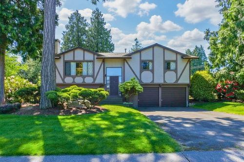 5268 3rd Avenue, Delta, BC, V4M1E7 | Card Image