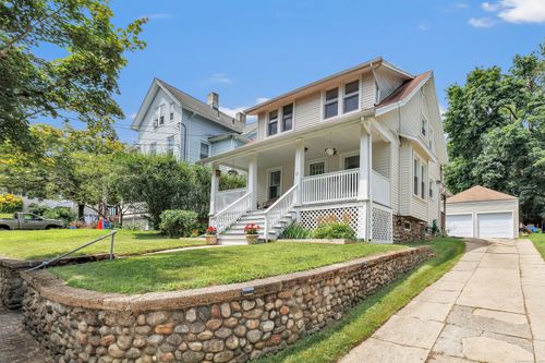 17 Orchard St, Shelton, CT, 06484-3310 | Card Image