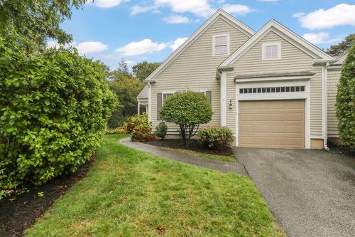 1-1 Hollyhock Knoll Ct, Bourne, MA, 02532-8330 | Card Image