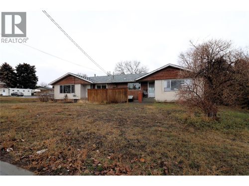 158/160 Vicars Rd, Kamloops, BC, V2C4N2 | Card Image