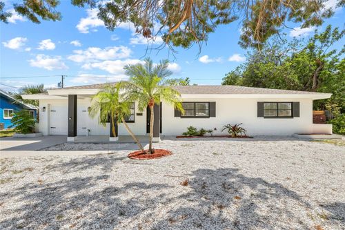 1154 64th Ave S, ST PETERSBURG, FL, 33705-5814 | Card Image