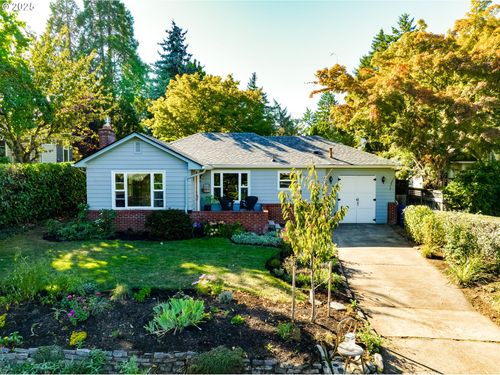 2140 Monroe St, Eugene, OR, 97405-2445 | Card Image