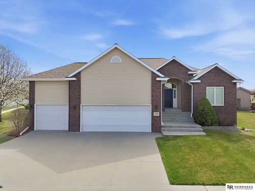 5460 Rockford Dr, Lincoln, NE, 68521-5659 | Card Image