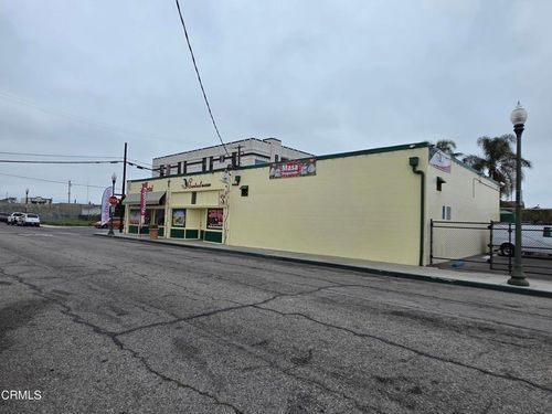 600 Meta St, Oxnard, CA, 93030-7158 | Card Image