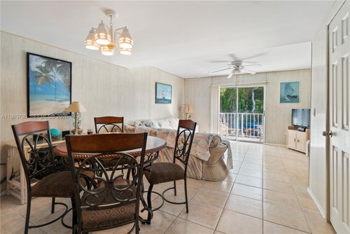 23-300 Ocean Dr, Key Largo, FL, 33037-4364 | Card Image