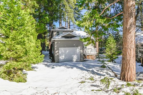 174 Wood Chip Cir, Arnold, CA, 95223-9409 | Card Image