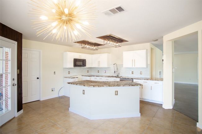 1112 Statler Bend Dr, House other with 4 bedrooms, 3 bathrooms and null parking in Pflugerville TX | Image 6