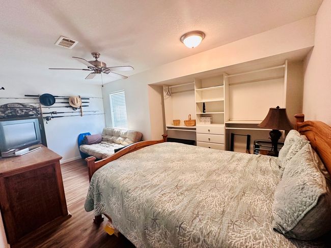 1727 Landing St, House other with 3 bedrooms, 2 bathrooms and 4 parking in Carrabelle FL | Image 29