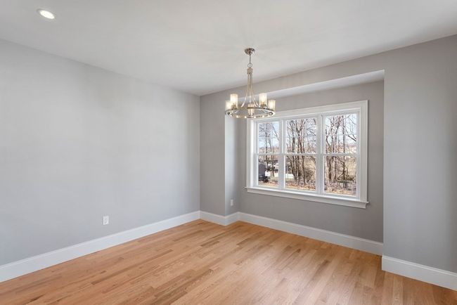 17 - 17 Monroe St, House attached with 3 bedrooms, 3 bathrooms and 4 parking in Norwood MA | Image 8