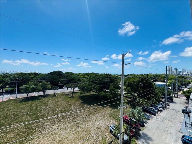 APT-603 - 8233 Harding Ave, Condo with 1 bedrooms, 2 bathrooms and null parking in Miami Beach FL | Image 16