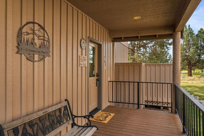 11-Exterior | Image 5
