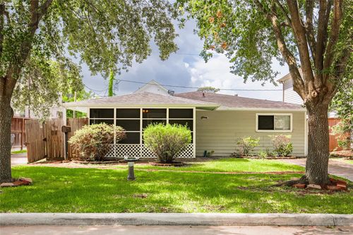 1005 Rosepoint St, Houston, TX, 77018-5224 | Card Image