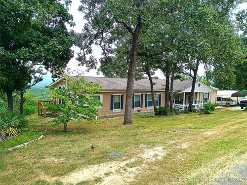 400 Dogwood St, Gore, OK, 74435-5630 | Card Image