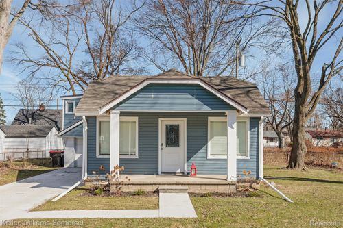 28578 Marshall St, Southfield, MI, 48076-7125 | Card Image