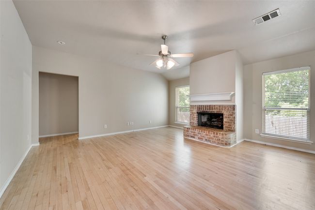 3302 Sewell Dr, House other with 3 bedrooms, 2 bathrooms and null parking in Sachse TX | Image 6