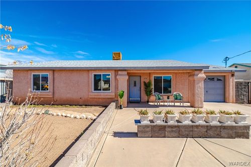 3256 N Clark St, Kingman, AZ, 86401-3700 | Card Image