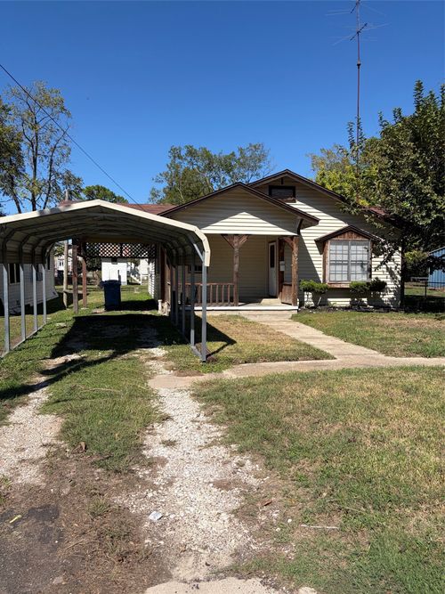 809 E Palestine, Mexia, TX, 76667 | Card Image