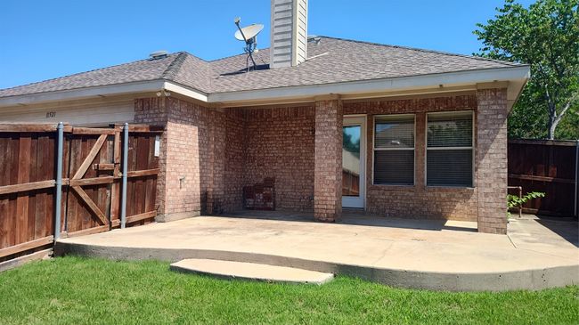 11521 Blanchard Dr, House other with 3 bedrooms, 2 bathrooms and null parking in Frisco TX | Image 6