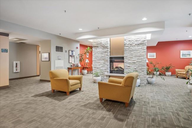 APT-217 - 370 Farrell St, Condo with 2 bedrooms, 2 bathrooms and null parking in South Burlington VT | Image 22