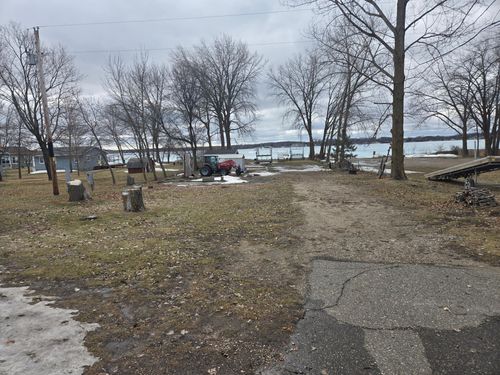 14949 Dahlgren Beach Rd, Lake Park, MN, 56554-9152 | Card Image