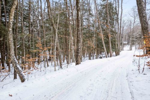 933 Gage Rd, Tunbridge, VT, 05077-9712 | Card Image