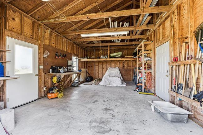 1014 River Plant Rd, Home with 3 bedrooms, 3 bathrooms and null parking in Eagle Lake TX | Image 24