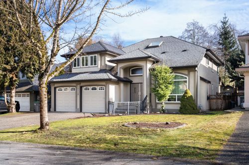 {{alt}} | Card Image