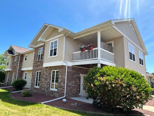 4636 Woodgate Drive, Janesville, WI, 53546 | Card Image