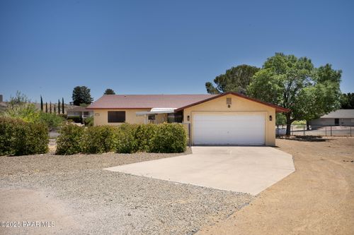 17571 E Hummingbird Ln, Mayer, AZ, 86333-4338 | Card Image