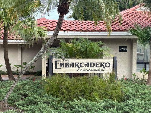 d32-5248 Ne 6th Ave, Oakland Park, FL, 33334-3337 | Card Image