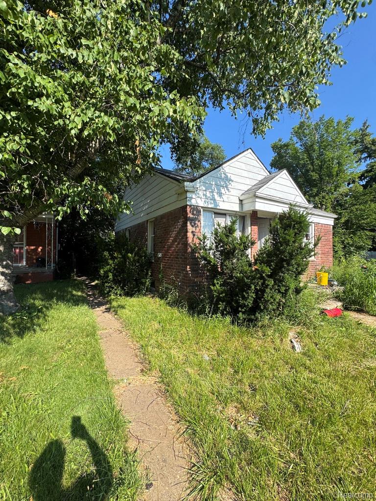 Residential in Detroit 2