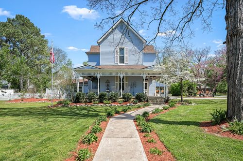 202 High Street, Bell Buckle, TN, 37020 | Card Image