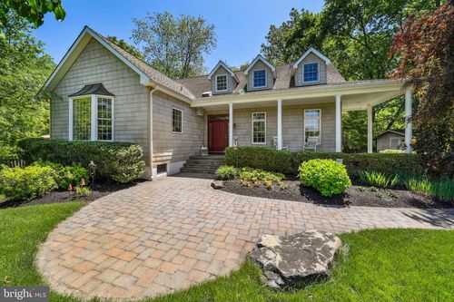 11 Hilliards Bridge Rd, Southampton, NJ, 08088-8881 | Card Image