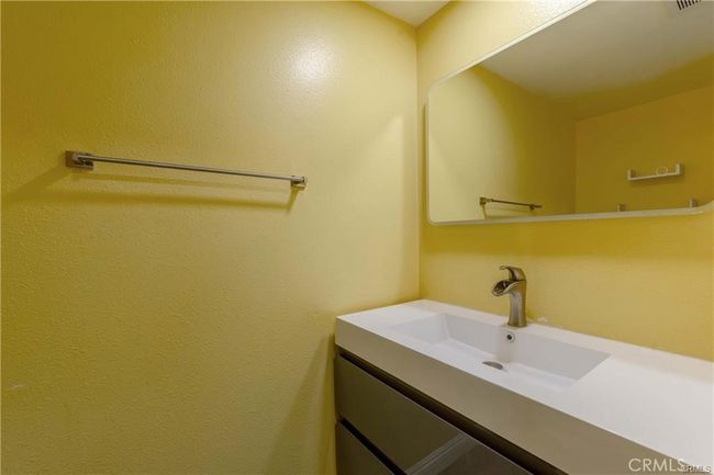 176 - 9000 Vanalden Ave, Townhouse with 2 bedrooms, 3 bathrooms and 2 parking in Northridge CA | Image 15